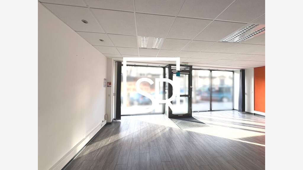 Local commercial 94m² à louer à Clermont Ferrand