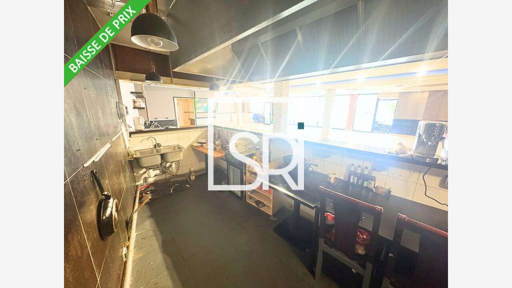 Local commercial 320m² à louer à Clermont-Ferrand