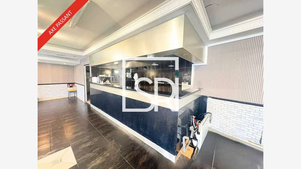 Local commercial 320m² à louer à Clermont-Ferrand
