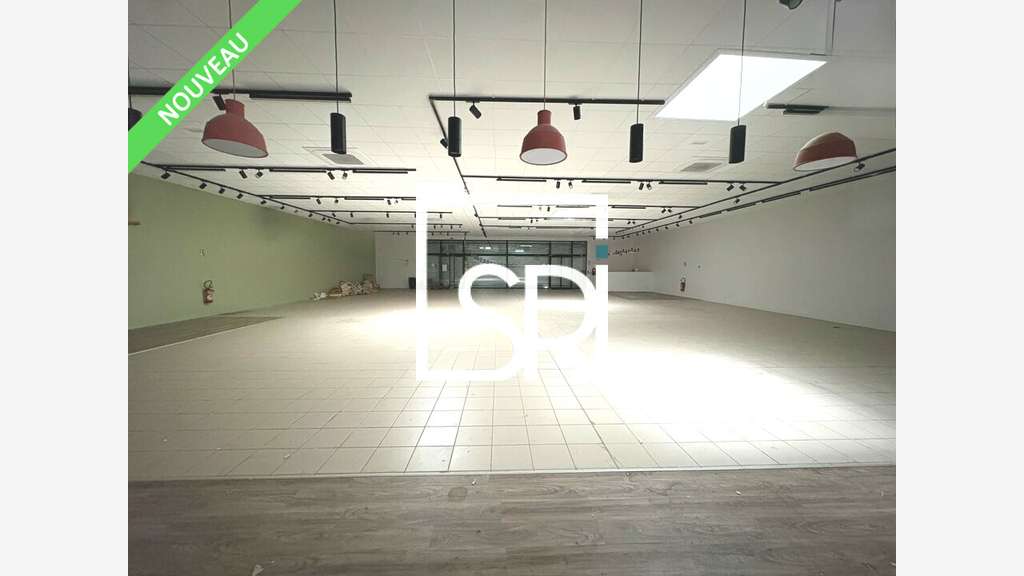 Local 660m² à louer au Brézet à Clermont-Ferrand