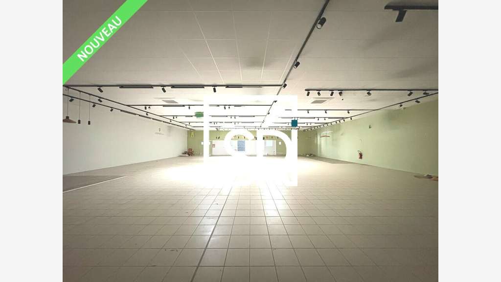 Local 660m² à louer au Brézet à Clermont-Ferrand