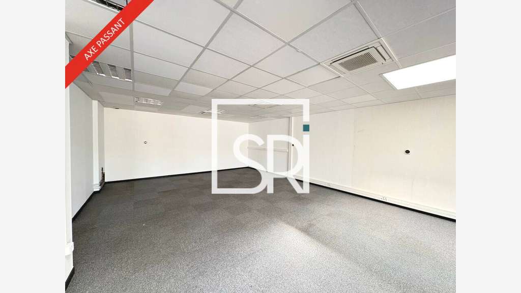 Local 220m² à louer Clermont-Ferrand ZAC du Brézet