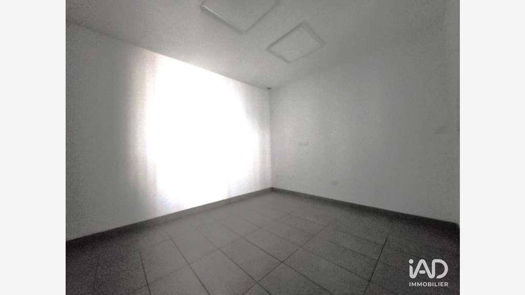 A louer local commercial 35m² à Clermont-Ferrand
