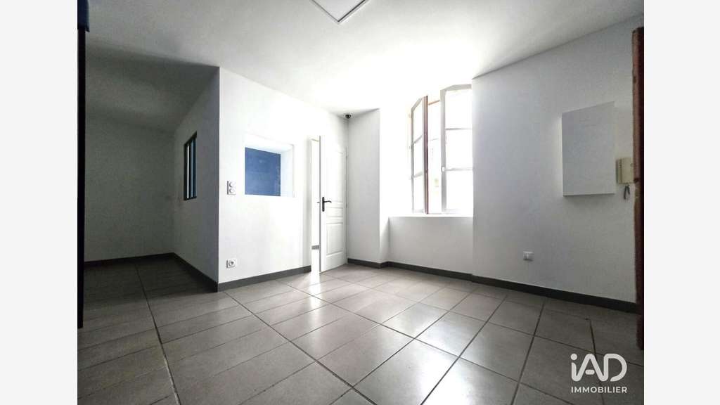A louer local commercial 35m² à Clermont-Ferrand
