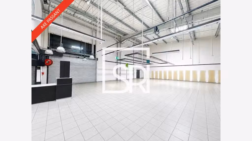 Local commercial 1380m² à louer Clermont Ferrand
