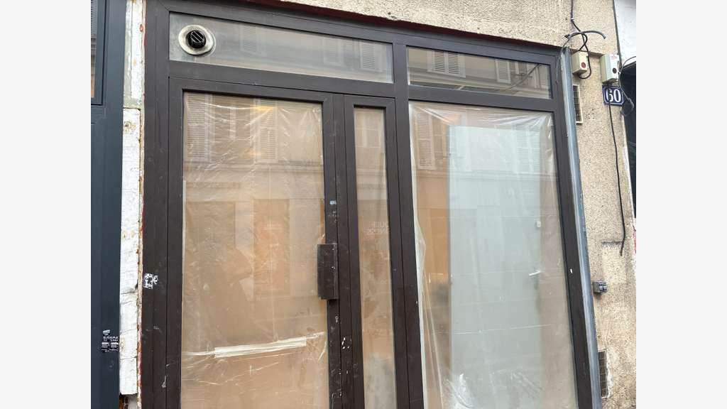 A louer local 60m² avec gaine à Clichy