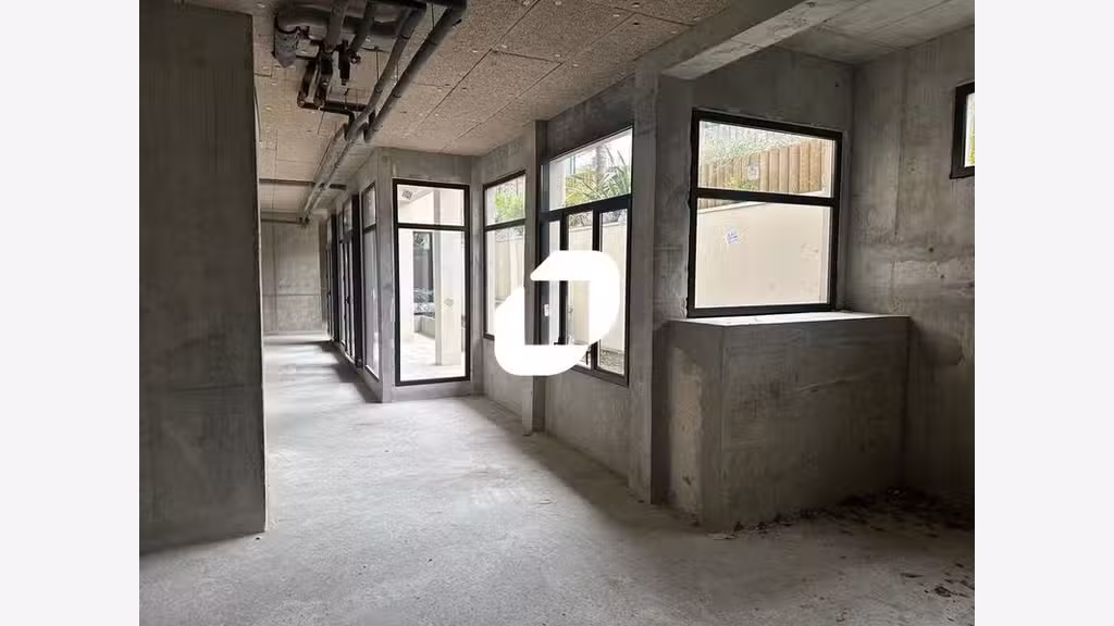 A louer Local commercial 189m² Clichy