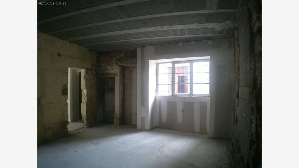 ? COGNAC A Louer Local Commercial Centre Ville