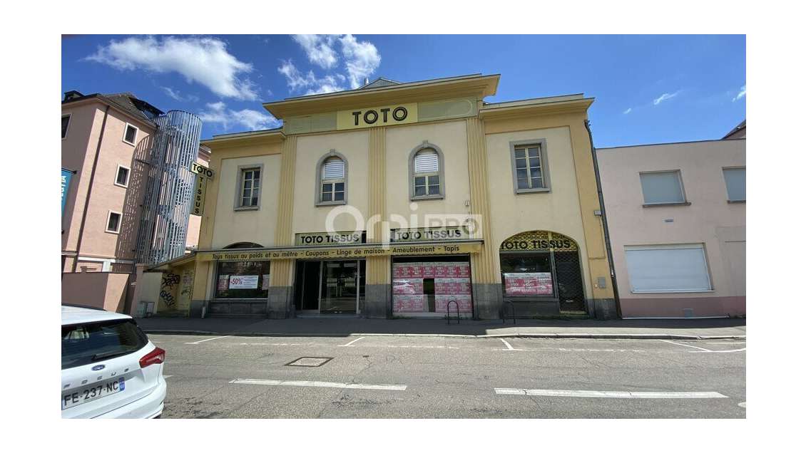 Loue local commercial 600m² à Colmar empl de choix