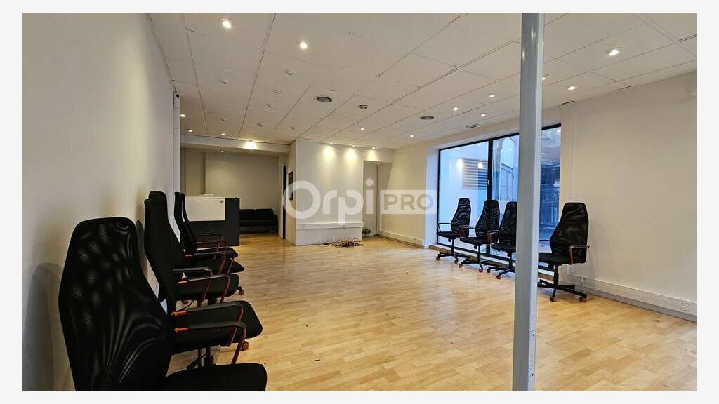 Local commercial de 52m² à louer à Colmar