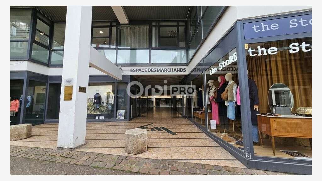 Local commercial de 52m² à louer à Colmar