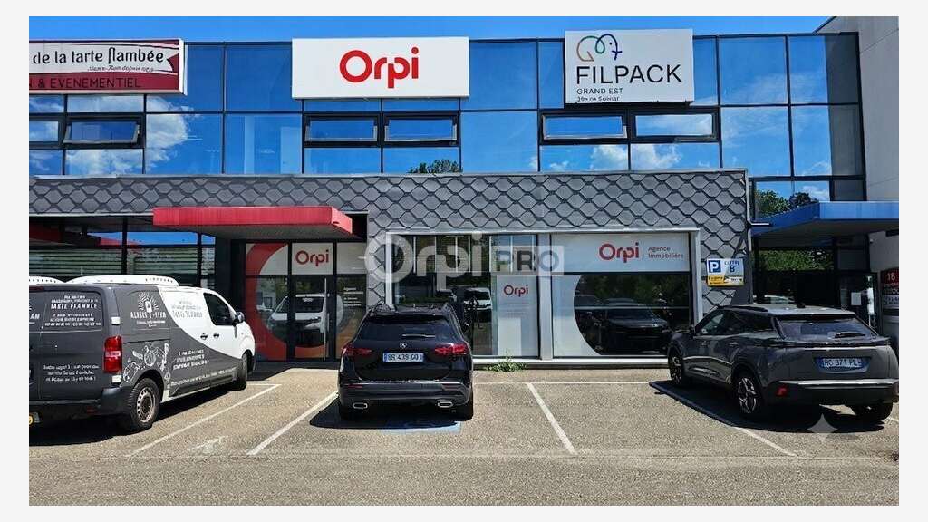 A louer local commercial 427m² ZI Nord Colmar