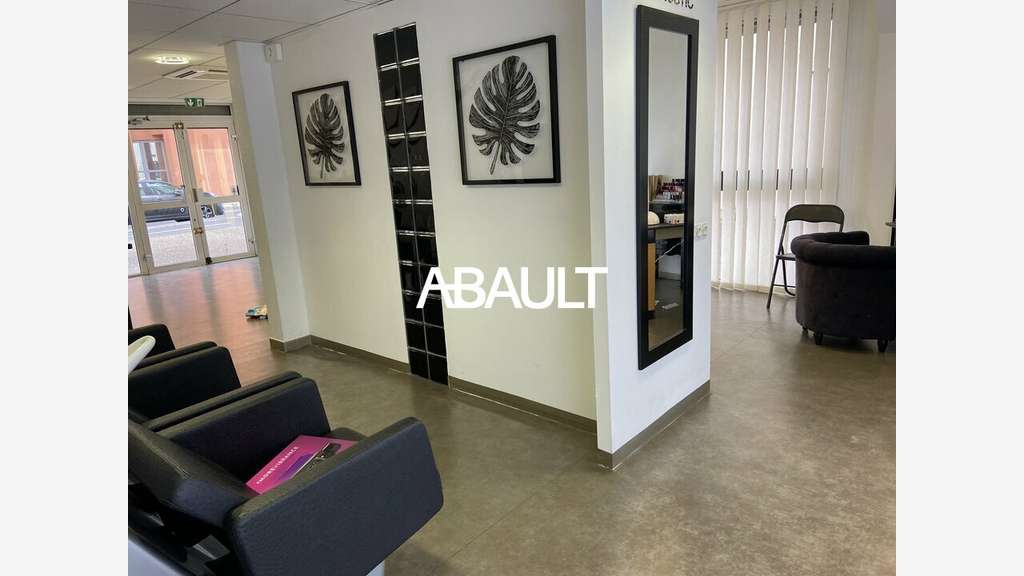 Local commercial 95m² à louer à Colomiers