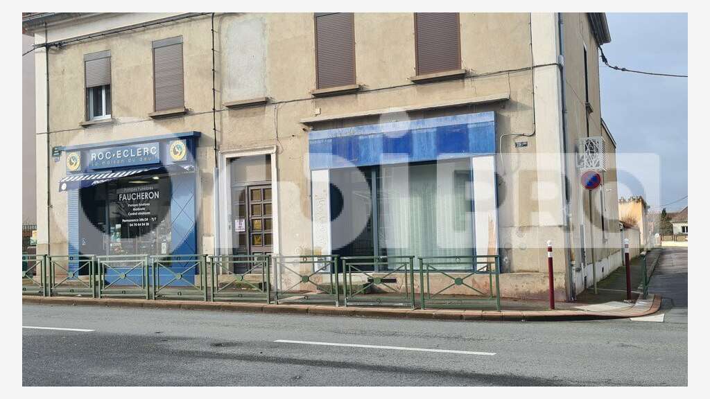 Local commercial 36m² à louer à Commentry