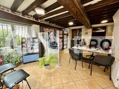 Location Locaux commerciaux - Boutiques à Compiègne