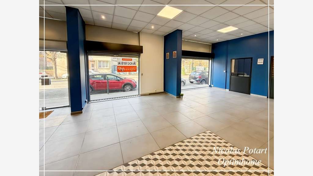 Local commercial de 100m² à louer à Compiègne