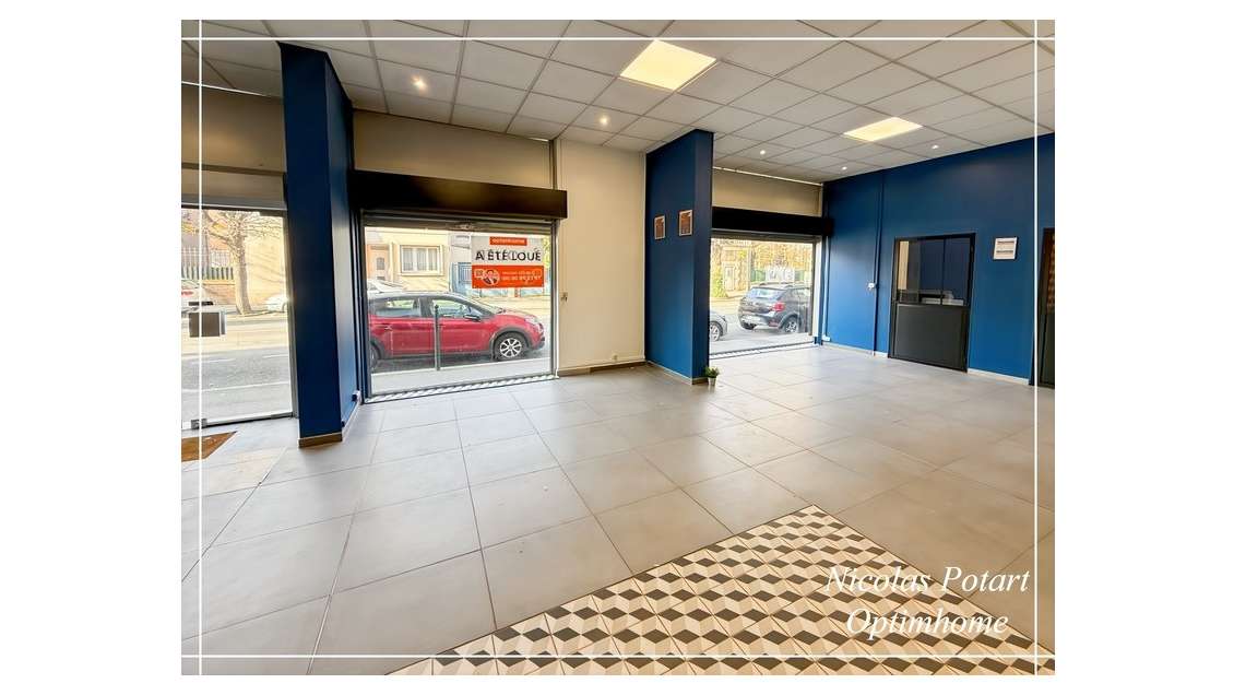 Local commercial de 100m² à louer à Compiègne