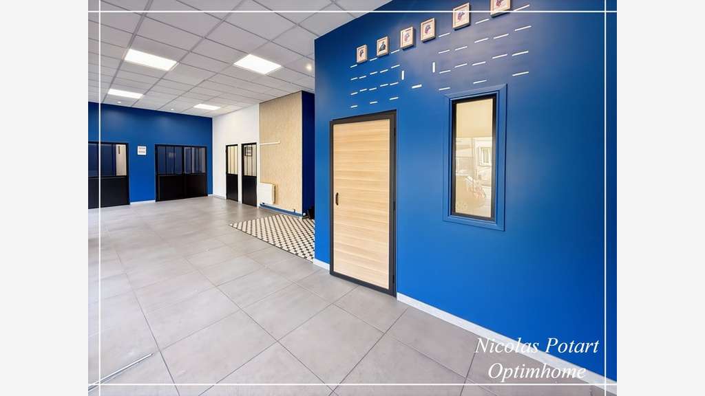 Local commercial de 100m² à louer à Compiègne