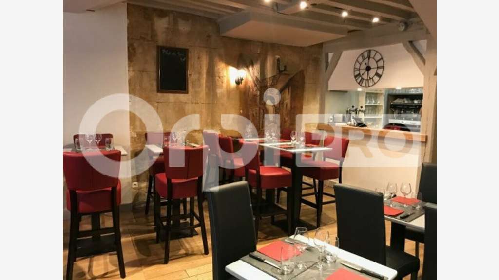 En exclusivité local restaurant 100m² à Compiègne