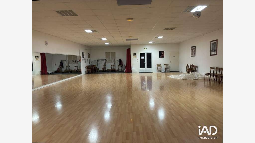 A louer local d'activité de 200m² à Compiègne