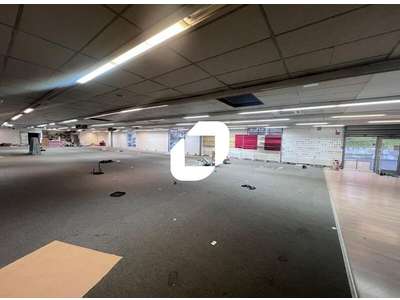 Location Locaux commerciaux - Boutiques à Couilly-Pont-aux-Dames