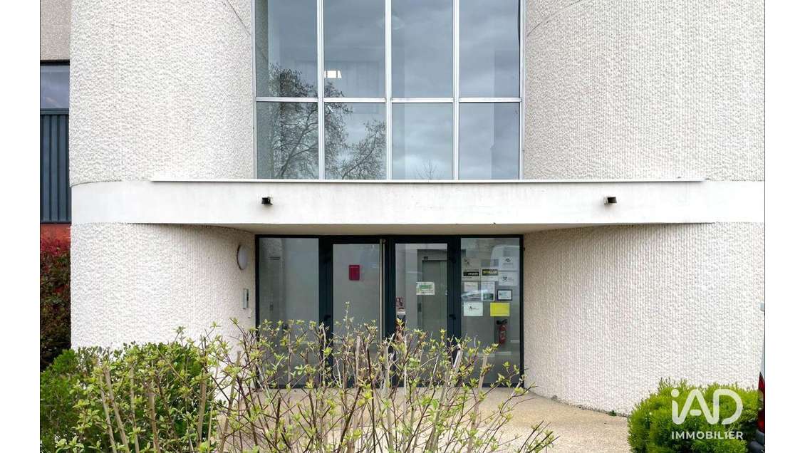 Local commercial à Évry-Courcouronnes