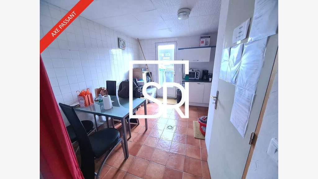 Local 335m² à louer ZA Cournon d'Auvergne