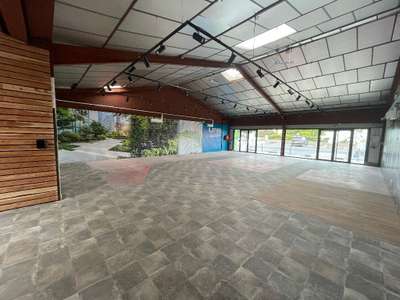 Location Locaux d'activités - Entrepôts à Cournon-d'Auvergne