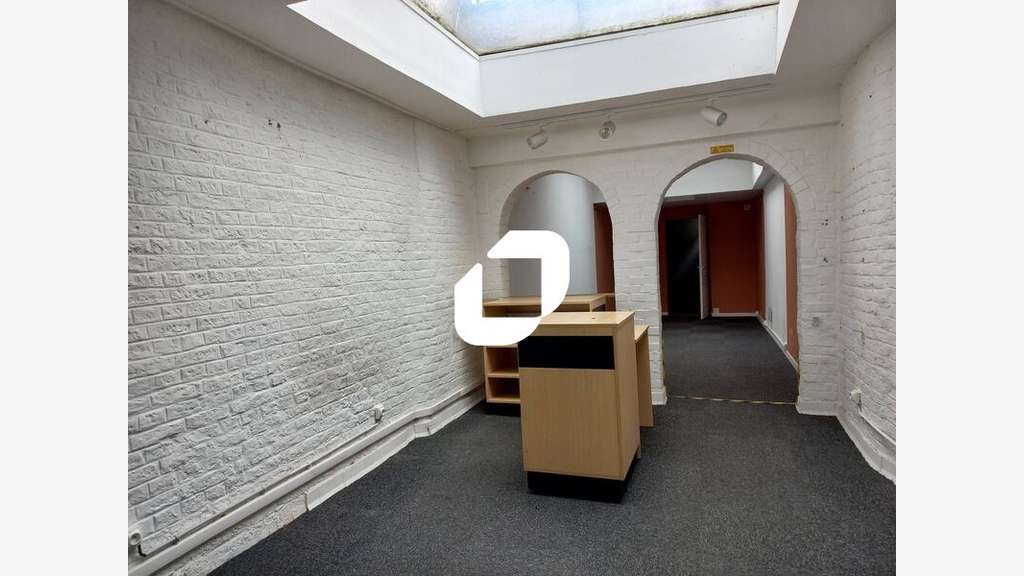 A louer Local commercial 108m² Croix
