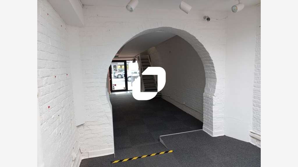 A louer Local commercial 108m² Croix