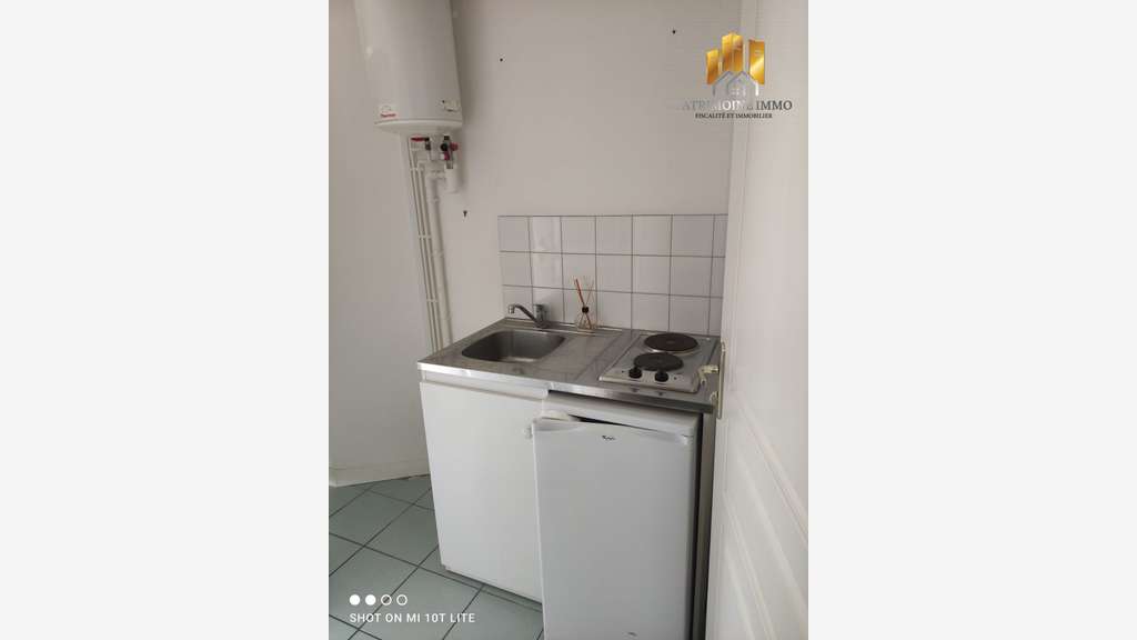 Bureau lumineux de 73m² à louer à Damigny