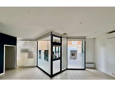 Location Locaux commerciaux - Boutiques à Dammarie-les-Lys