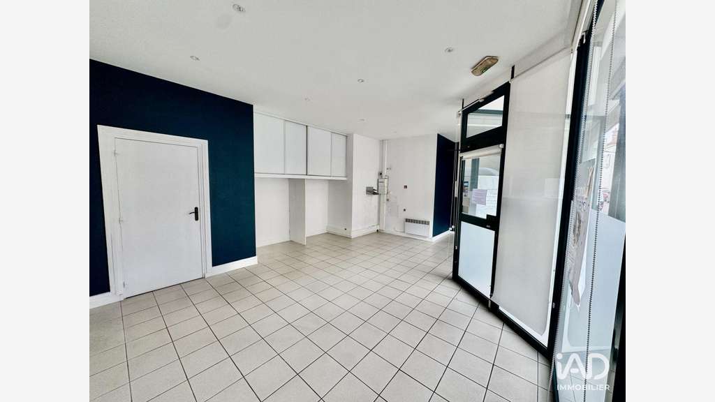 A louer Boutique de 40m² à Dammarie-les-Lys