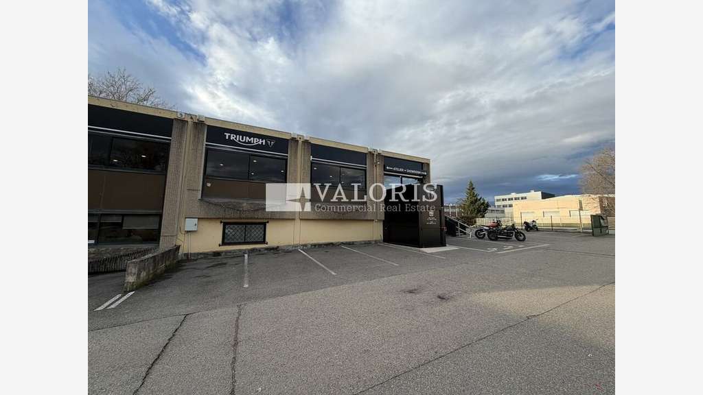 A louer local commercial 360m² Dardilly Techlid