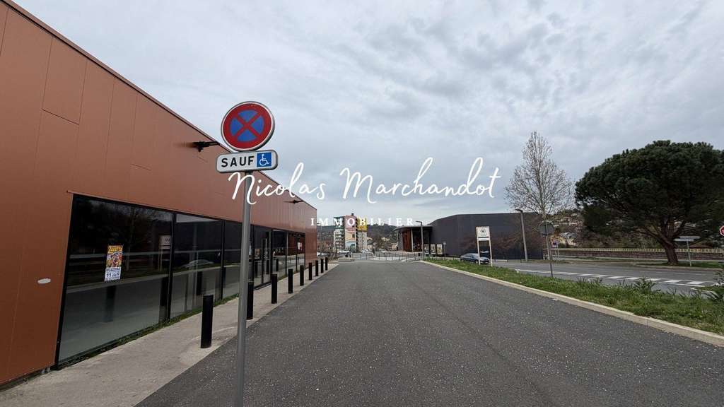 Local commercial 403m² au cœur de Decazeville