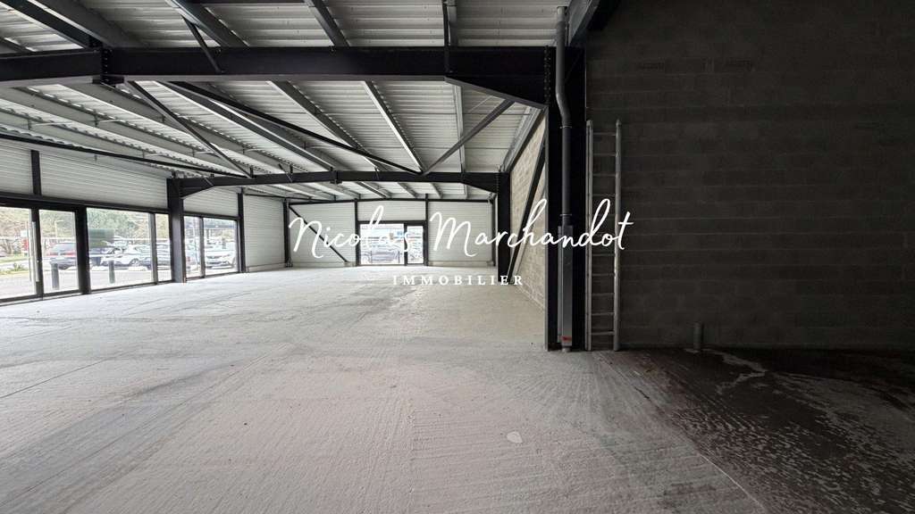 Local commercial 403m² au cœur de Decazeville