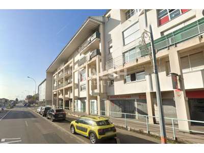 Location Locaux commerciaux - Boutiques à Décines-Charpieu