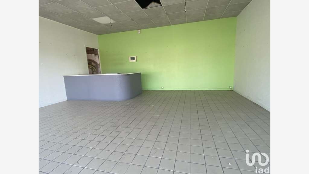 Boutique à Désertines