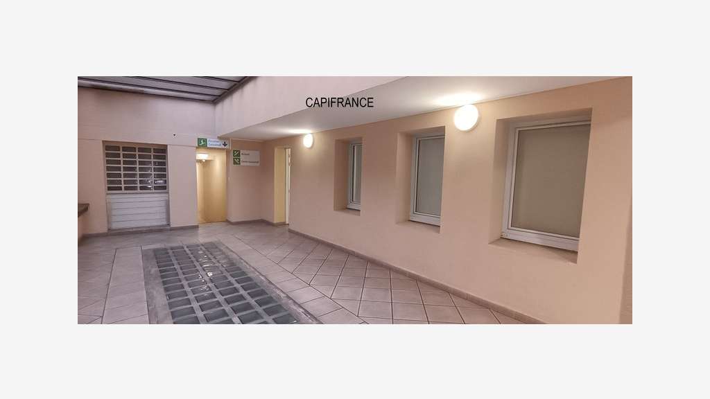 Local 25m² à louer sur axe passant Digne-les-Bains