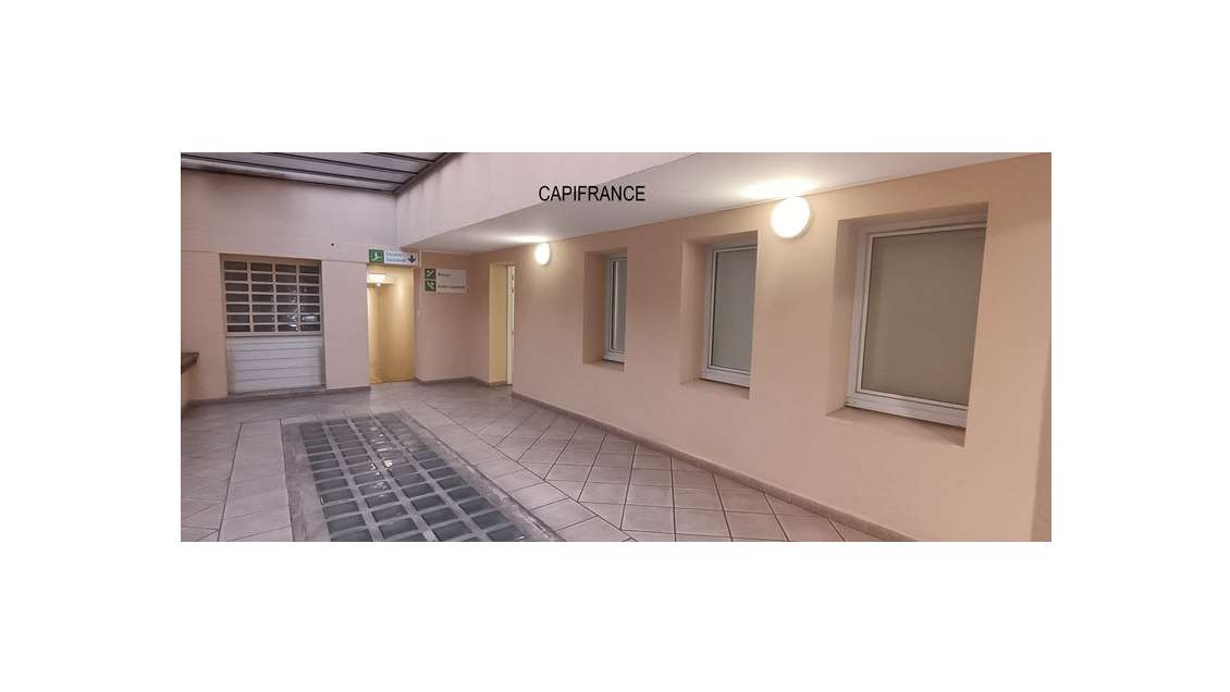 Local 25m² à louer sur axe passant Digne-les-Bains