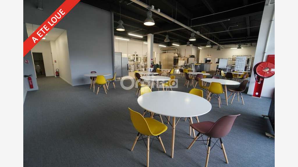 A louer local commercial 440m² Fontaine d'Ouche