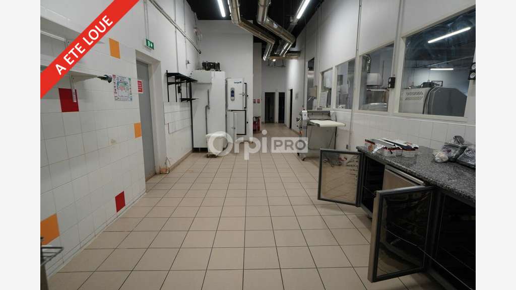 A louer local commercial 440m² Fontaine d'Ouche