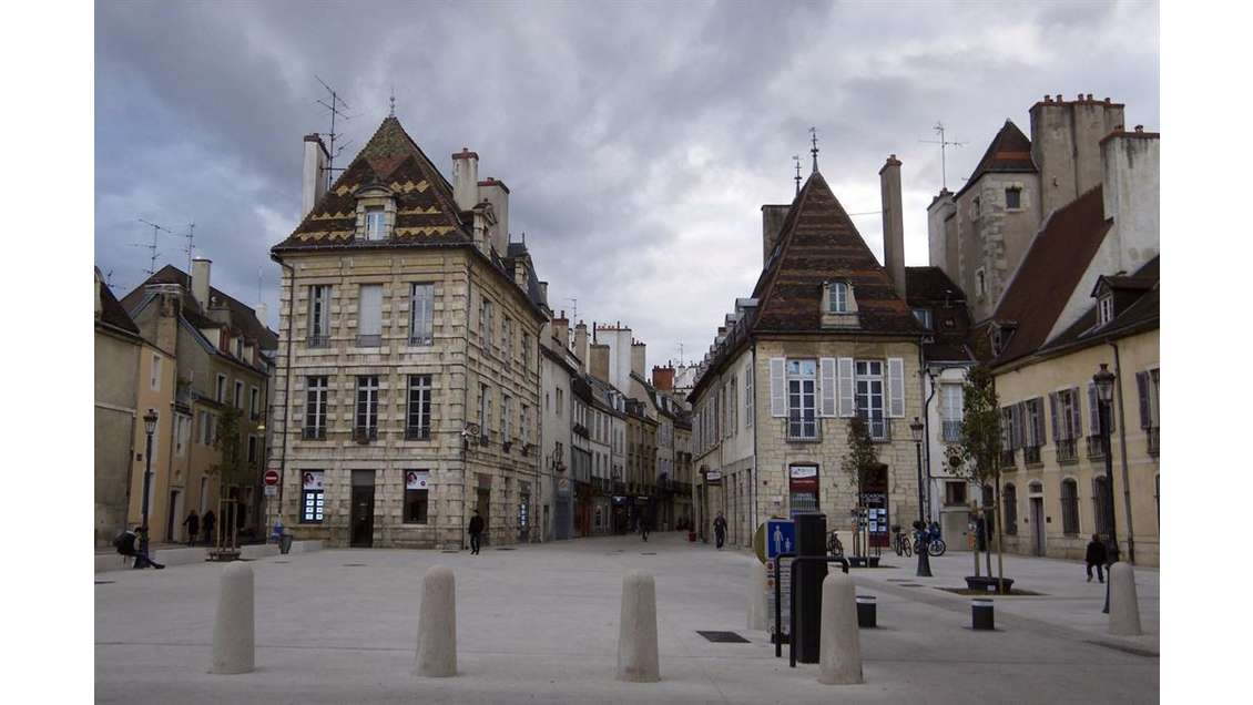 A louer local commercial 90m² centre ville Dijon