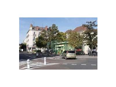 Location Locaux commerciaux - Boutiques à Dijon