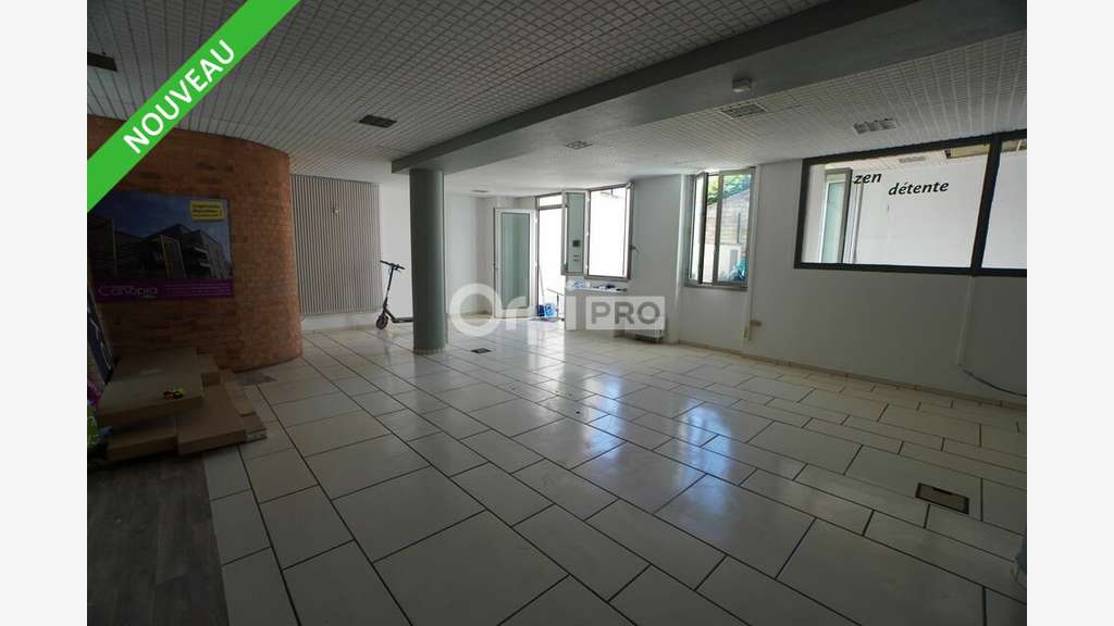 A louer local commercial bureaux de 93m² à Dijon
