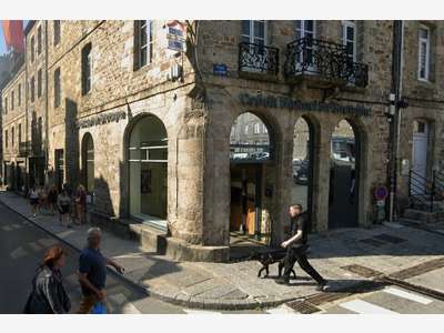 DINAN - LOCAL COMMERCIAL à louer