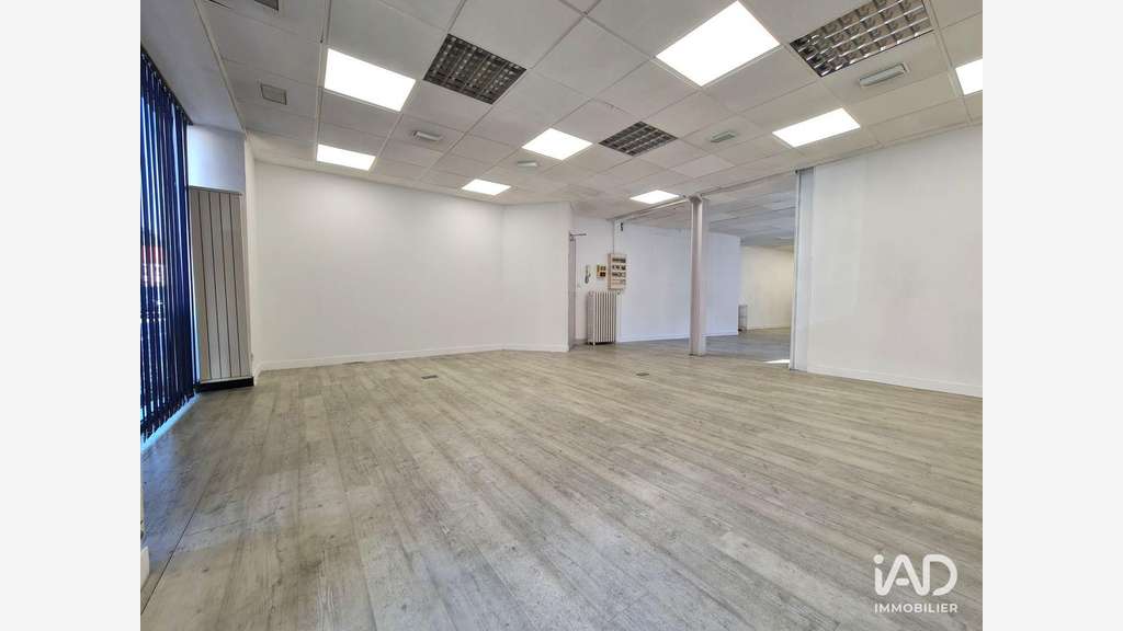 A louer boutique 65m² à Domart-en-Ponthieu