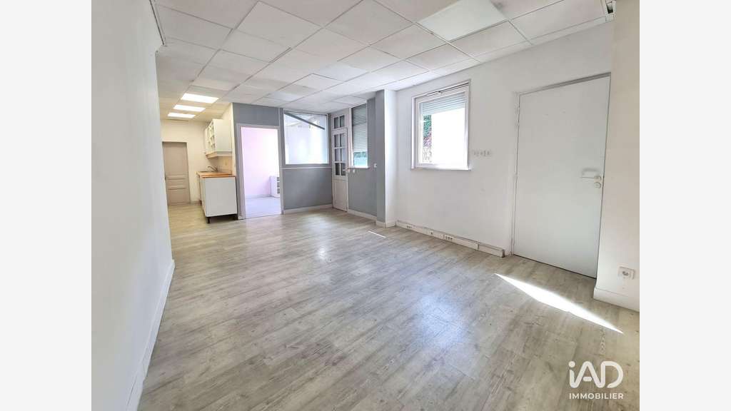 A louer boutique 65m² à Domart-en-Ponthieu
