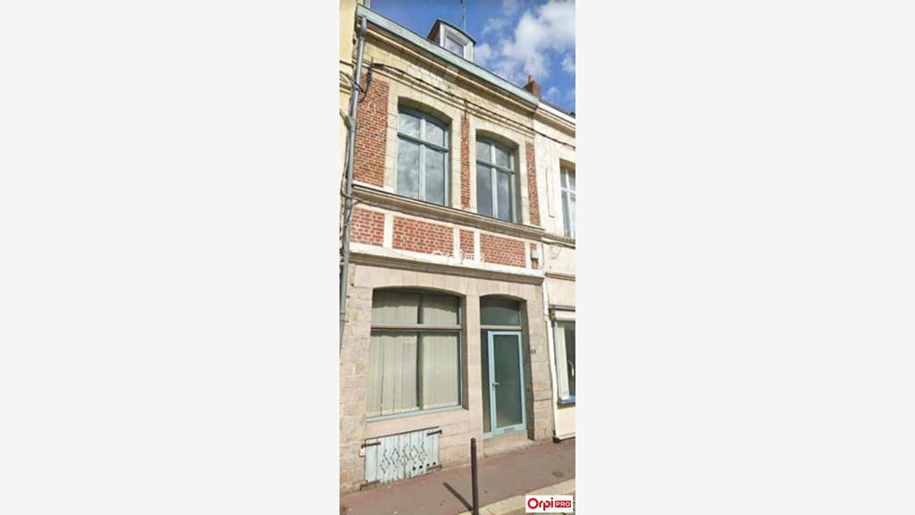 A louer local 50m² excellente visibilité à Douai