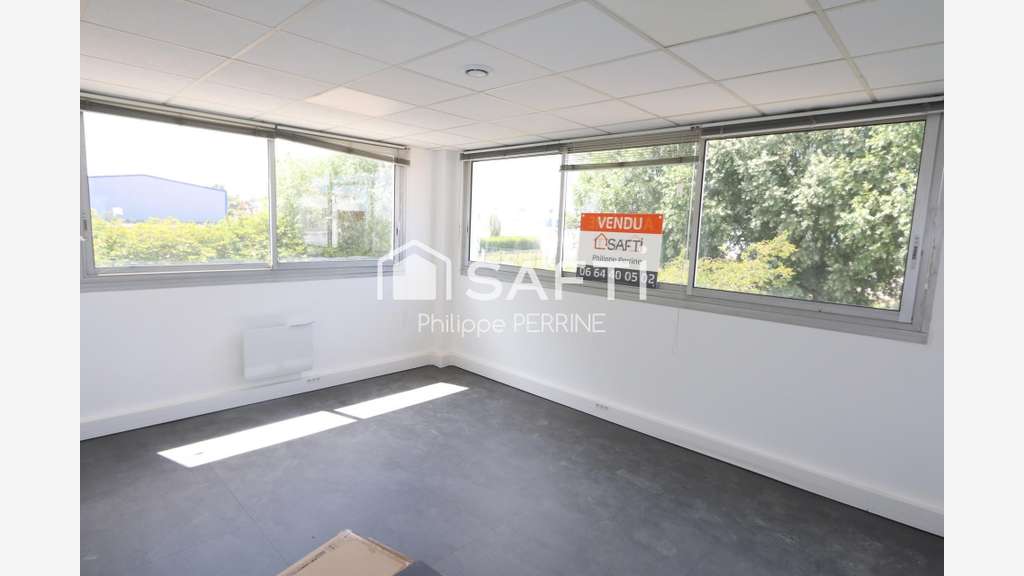 A louer bureaux 60m² RDC à Douvres-la-Délivrande